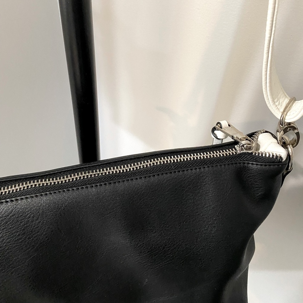 *RARE* STEVE MADDEN HANDBAG/CROSSBODY 👛 - Picture 6 of 10